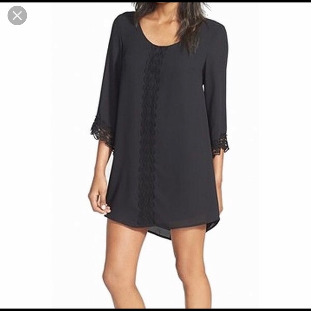 ASTR The Label LBD bell sleeves, lace detail